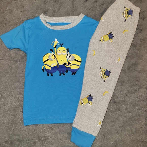 Carter's Minion Short Sleeve PJ Set - Picture 1 of 3